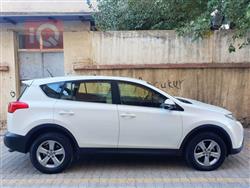 تۆیۆتا ڕاڤ 4